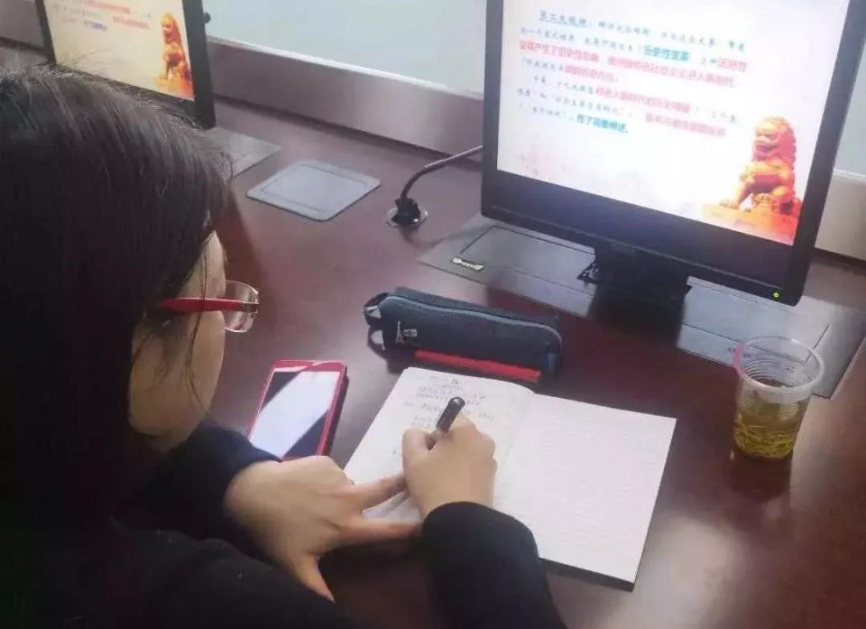 卡卡湾厅·(KKW88)集团公司-官方网站