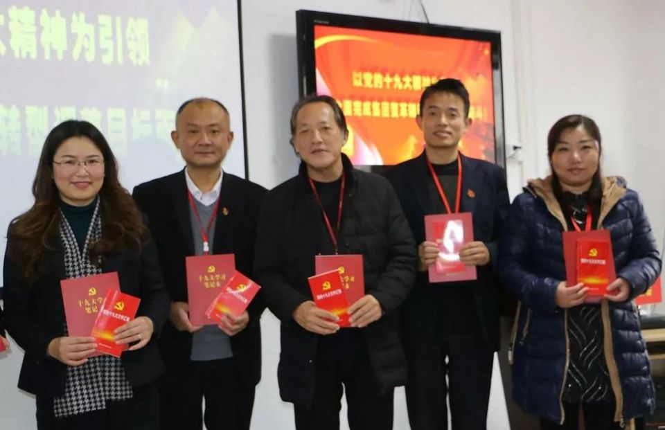 卡卡湾厅·(KKW88)集团公司-官方网站