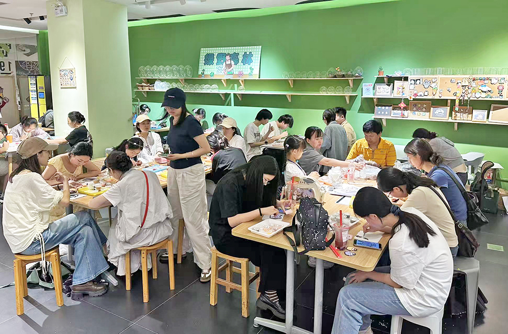 69a3ee45ed4564822f1910af2f6ab575 卡卡湾厅·(KKW88)集团公司-官方网站